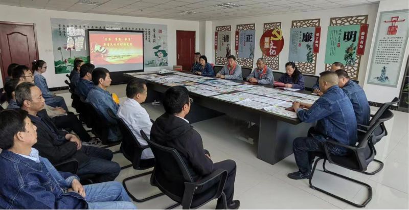 物產(chǎn)工投公司紀委舉辦&ldquo;崇廉、尊廉、敬廉&rdquo; 廉潔文化手抄報評比活動