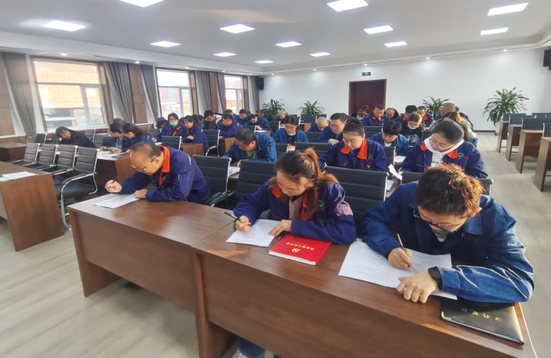 大力弘揚(yáng)憲法精神 推動(dòng)全面深化改革&mdash;&mdash;配送公司黨委組織開展憲法知識答題主題黨日活動(dòng)