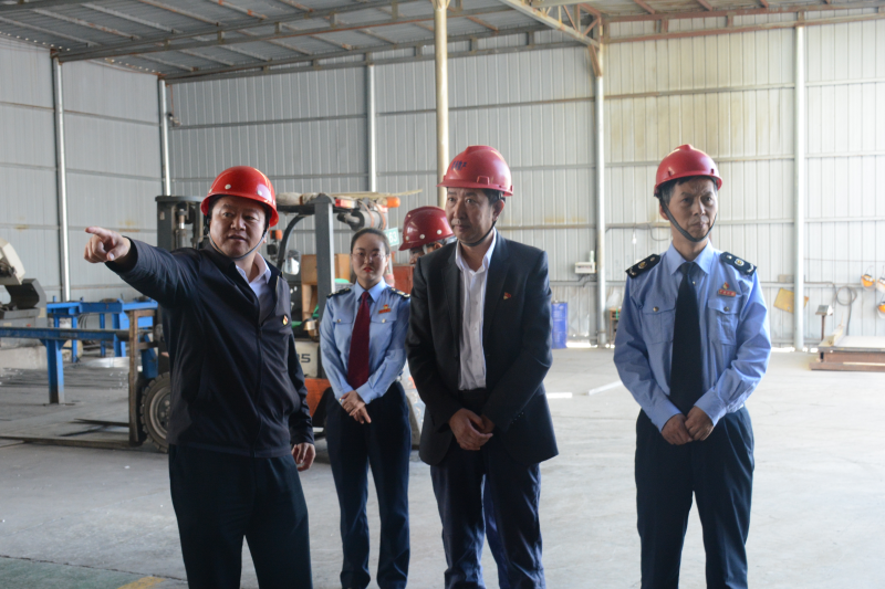 西寧市稅務(wù)局黨委書記、局長(zhǎng)劉興華蒞臨 青海物產(chǎn)工業(yè)投資有限公司調(diào)研