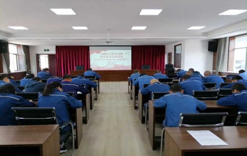 物產(chǎn)配送公司黨委開(kāi)展深入貫徹中央八項(xiàng)規(guī)定精神學(xué)習(xí)教育應(yīng)知應(yīng)會(huì)答題主題黨日活動(dòng)