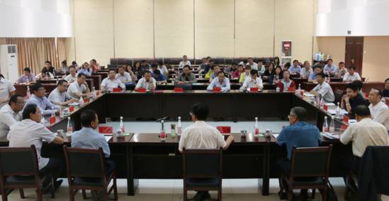 省國資委黨委副書記、副主任陳志忠 在青海物產(chǎn)集團(tuán)講專題黨課